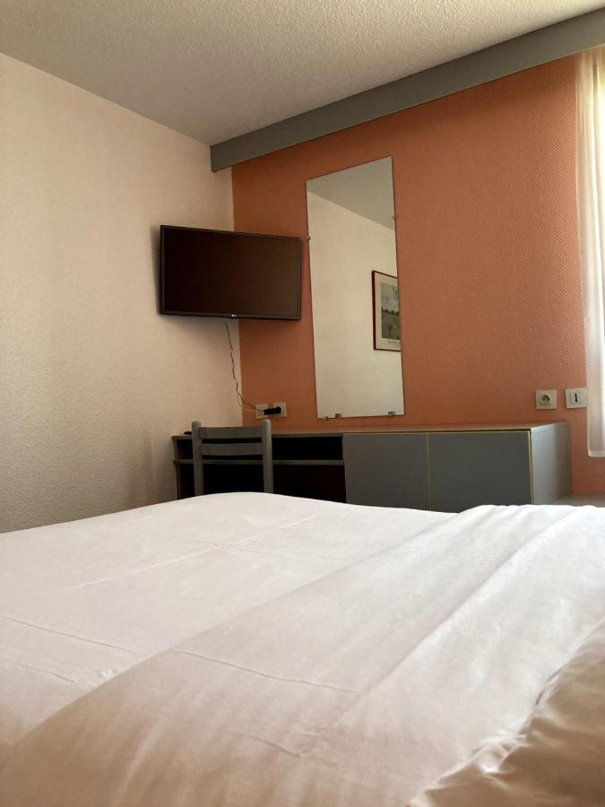 Brit Hotel Essentiel Moulins Avermes Exterior photo