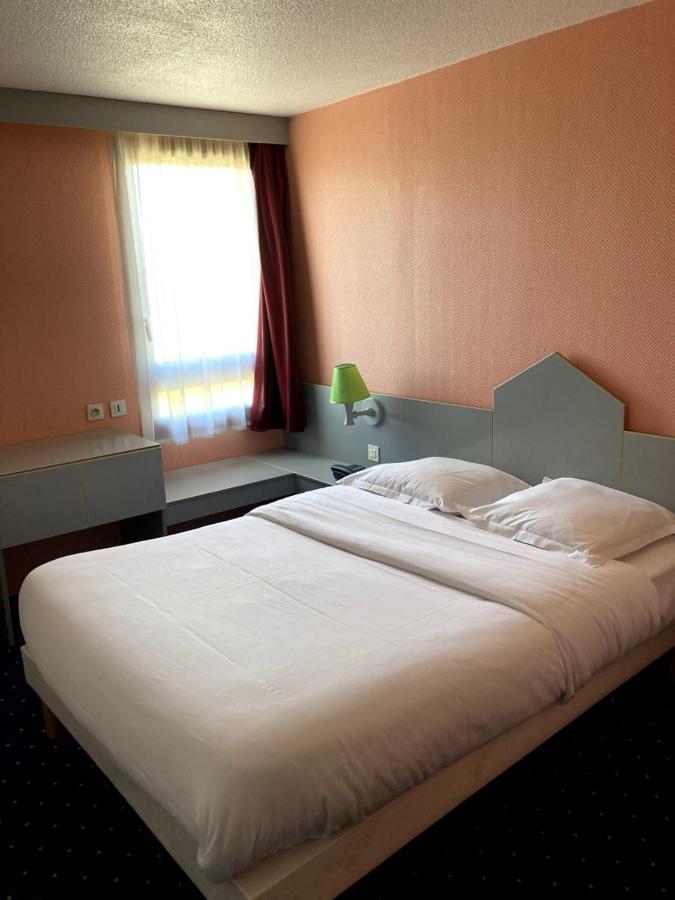 Brit Hotel Essentiel Moulins Avermes Exterior photo