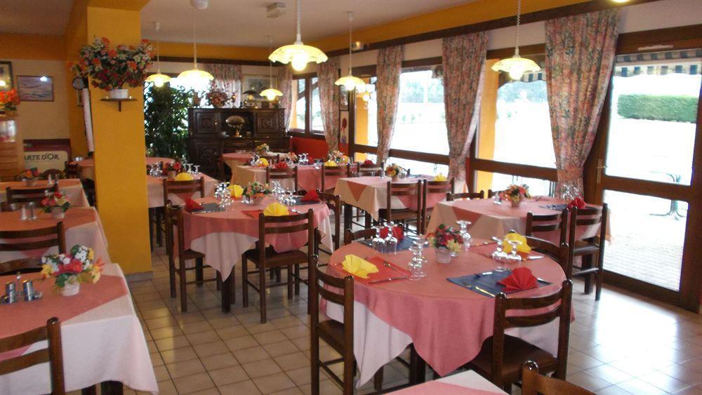 Brit Hotel Essentiel Moulins Avermes Exterior photo